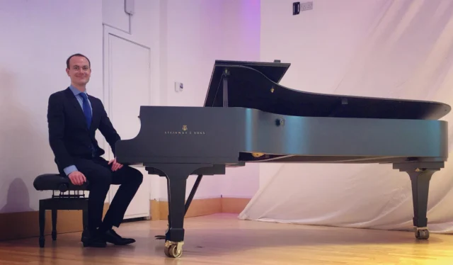 The resplendent Recital Room at Glasgow’s City Halls @glasgowvenues  #glasgowcityhalls #cityhallwedding #cityhall #recitalroom #kathrynthehumanist #glasgowwedding #weddingpianoscotland #ceremonymusic #weddingscotland #scottishwedding #glasgowvenues #pianistscotland #weddingsinscotland #glasgowpiano #pianistwedding #pianistglasgow #pianoglasgow #pianoedinburgh #pianoscotland #merchantcity #merchantcityglasgow #seccweddingshow #candleriggs #oldfruitmarket #steinway #steinwayandsons